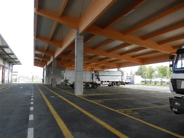 Realizzazione di una struttura per il ricovero mezzi e sistemazione del sito<br>via Savio a Pordenone